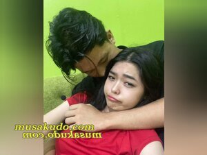 အရမ်းချစ်နေကြတာ
