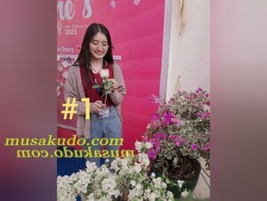 #1 အချိုရည်ဗူးနဲ့ချက်ပြတဲ့အချောလေး မြန်မာအပြာကား